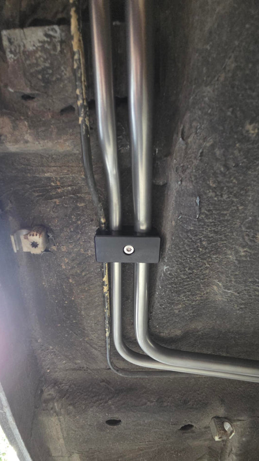 BMW M30 Engine Billet Fuel Line Bracket Set of 5